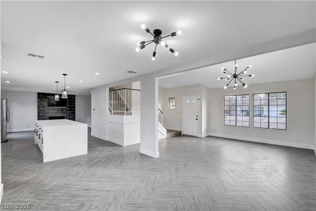 7664 Hernando Drive, Las Vegas, NV 89147