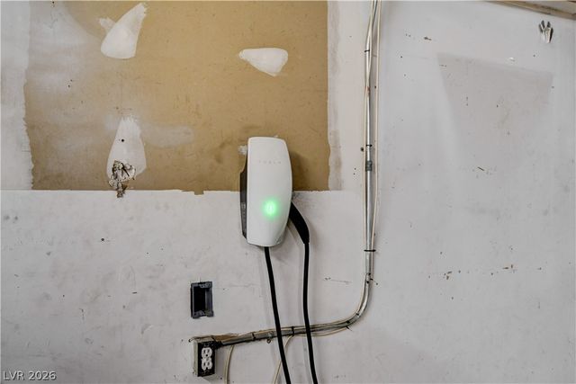 7664 Hernando Drive, Las Vegas, NV 89147