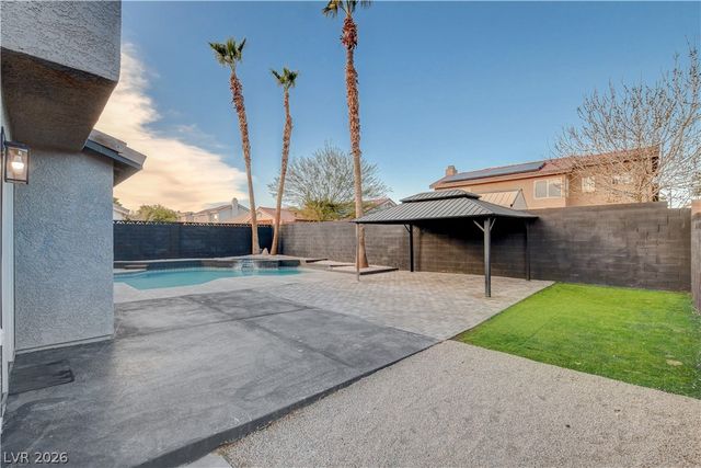 7664 Hernando Drive, Las Vegas, NV 89147