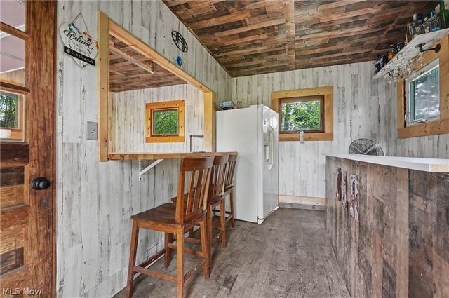 952 Ravenna Road, Kent, OH 44240