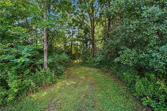 952 Ravenna Road, Kent, OH 44240