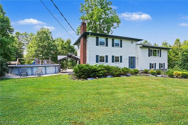 952 Ravenna Road, Kent, OH 44240