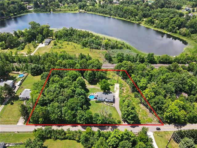 952 Ravenna Road, Kent, OH 44240