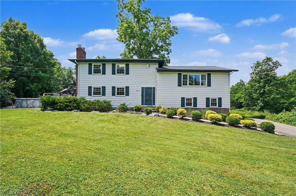 952 Ravenna Road, Kent, OH 44240