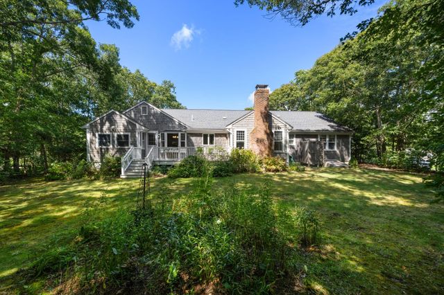 11 Fairways Drive, Harwich, MA 02645