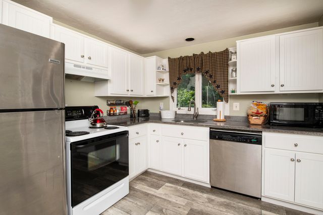 150 Red Brook Road, Plymouth, MA 02360