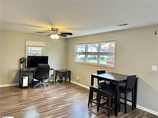 15 E Walker RD, Hampton, VA 23666