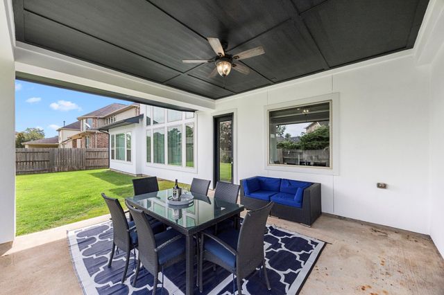 5415 Lockwood Bend Lane, Sugar Land, TX 77479