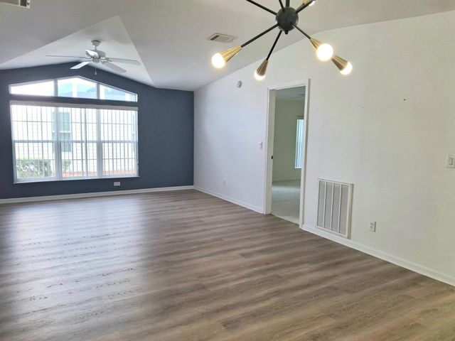 3237 Scarlet Tanager Court, Port St Lucie, FL 34952