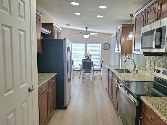 3237 Scarlet Tanager Court, Port St Lucie, FL 34952