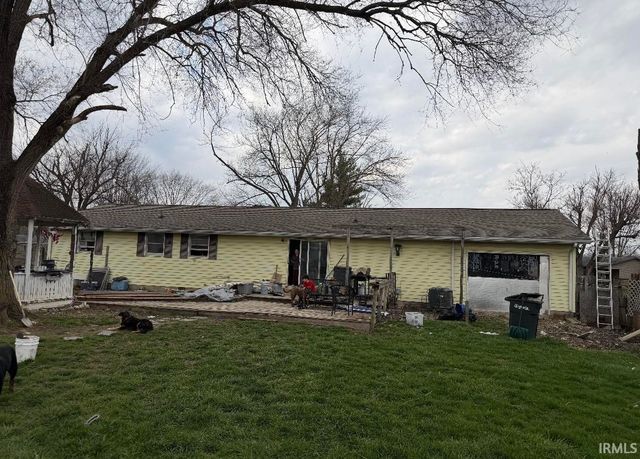 6301 W Mcarthur Lane, Muncie, IN 47304