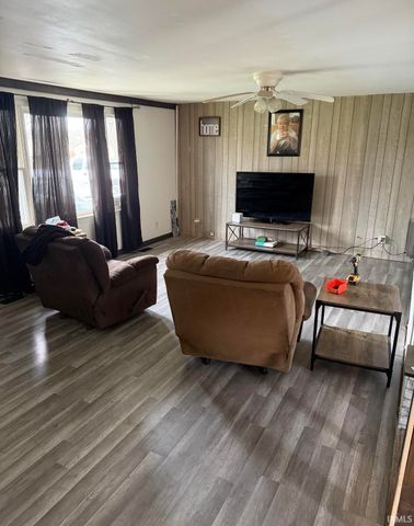 6301 W Mcarthur Lane, Muncie, IN 47304