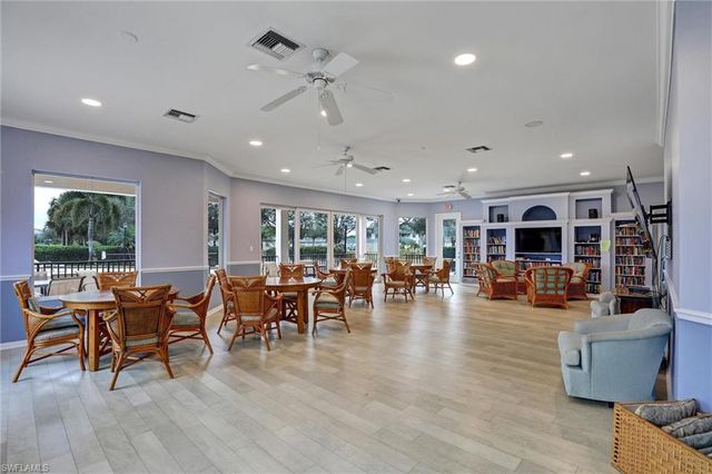 4707 Brixton CT, Lehigh Acres, FL 33973