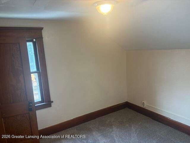 1916 Beal Avenue, Lansing, MI 48910
