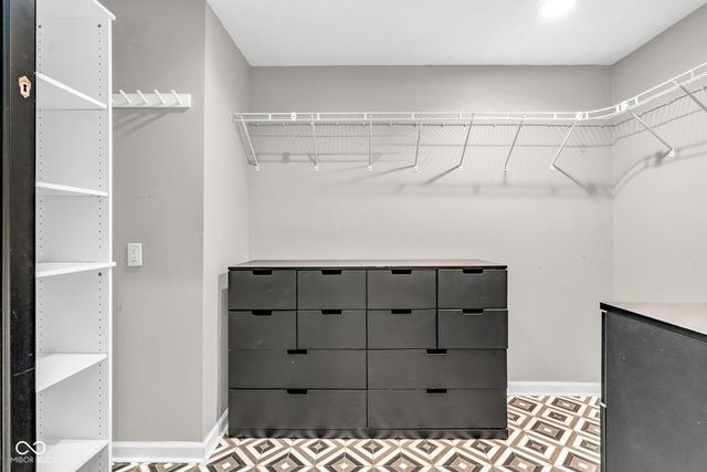 4953 Hillcrest Court, Avon, IN 46123