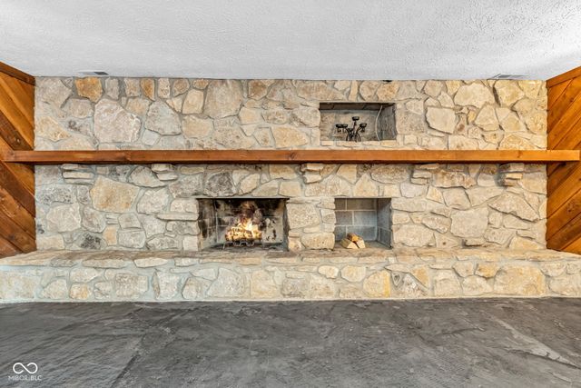 4953 Hillcrest Court, Avon, IN 46123