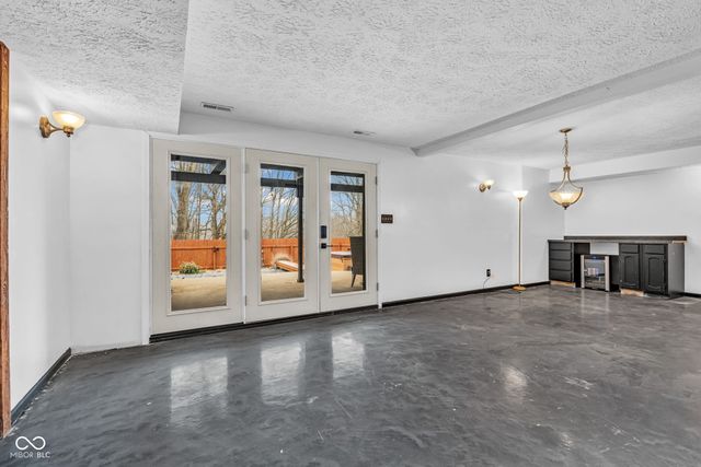 4953 Hillcrest Court, Avon, IN 46123