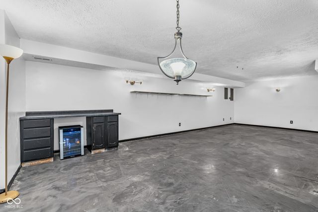 4953 Hillcrest Court, Avon, IN 46123