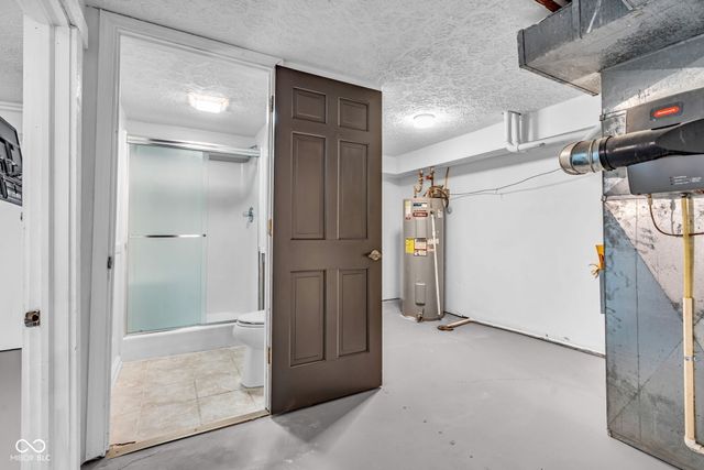 4953 Hillcrest Court, Avon, IN 46123