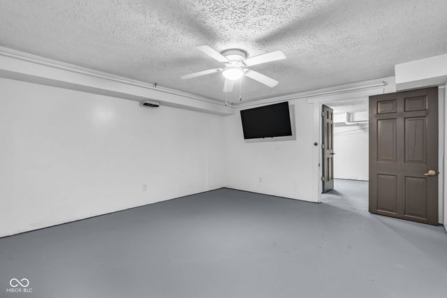 4953 Hillcrest Court, Avon, IN 46123