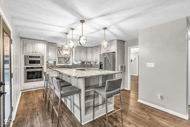 4953 Hillcrest Court, Avon, IN 46123