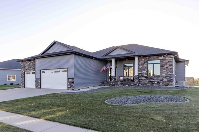 3644 6th Street E, West Fargo, ND 58078