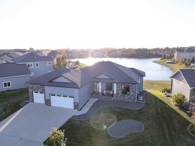 3644 6th Street E, West Fargo, ND 58078