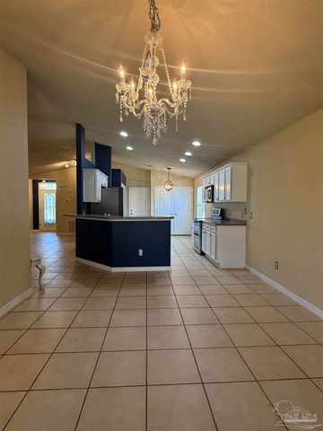 4907 Makenna Cir, Pace, FL 32571