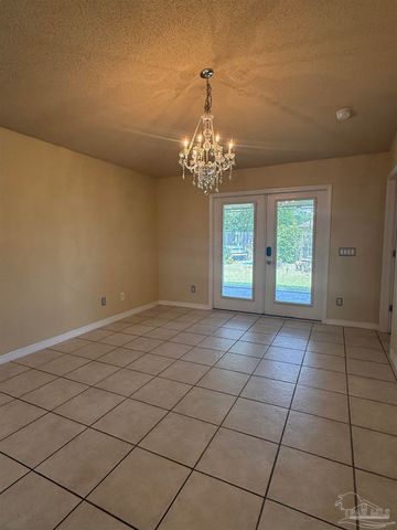 4907 Makenna Cir, Pace, FL 32571