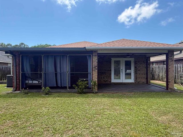 4907 Makenna Cir, Pace, FL 32571