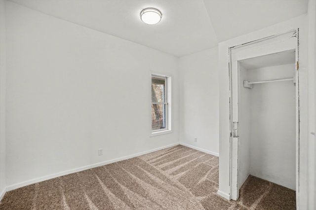 419 W Washington Avenue, Saint Louis, MI 48880