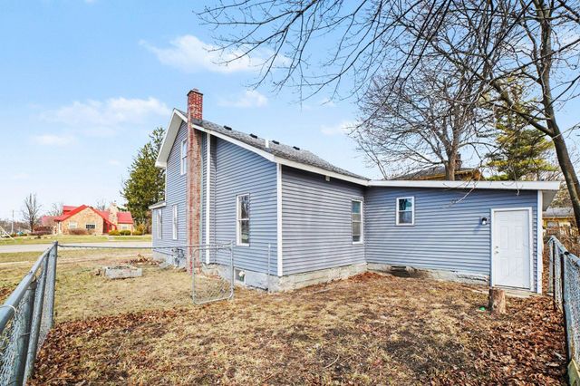 419 W Washington Avenue, Saint Louis, MI 48880
