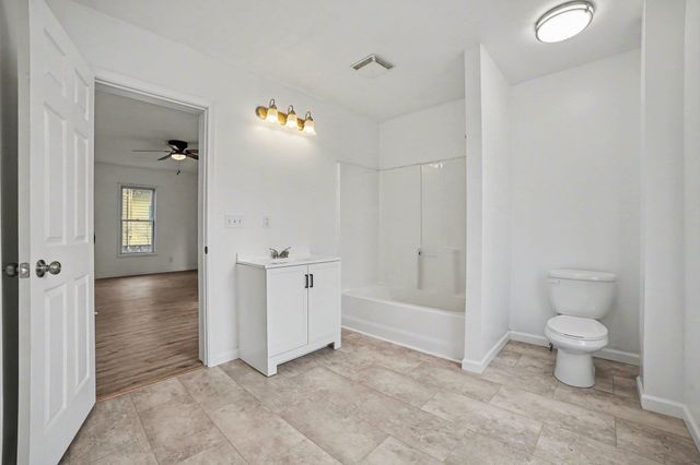 419 W Washington Avenue, Saint Louis, MI 48880