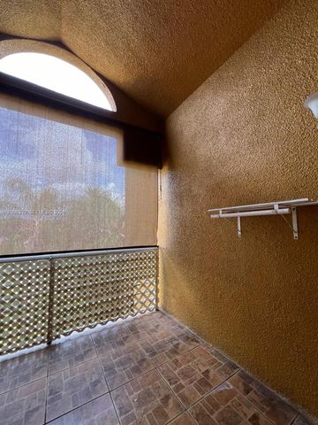 9715 Fontainebleau Blvd E308, Miami, FL 33172