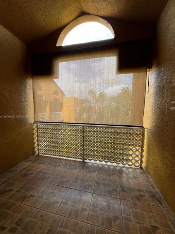 9715 Fontainebleau Blvd E308, Miami, FL 33172