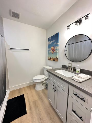 2607 Live Oak Street 1, Houston, TX 77004