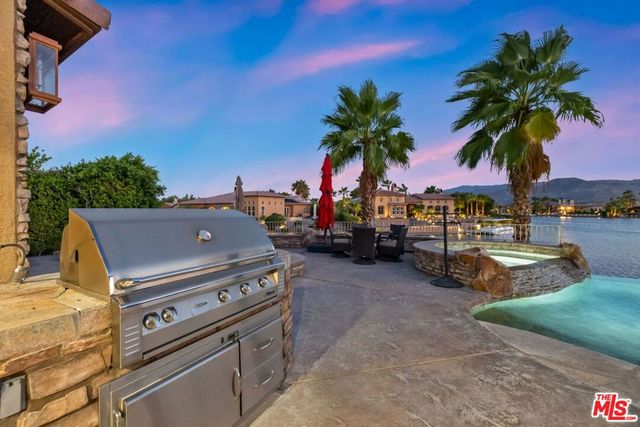 64 Via Santo Tomas, Rancho Mirage, CA 92270