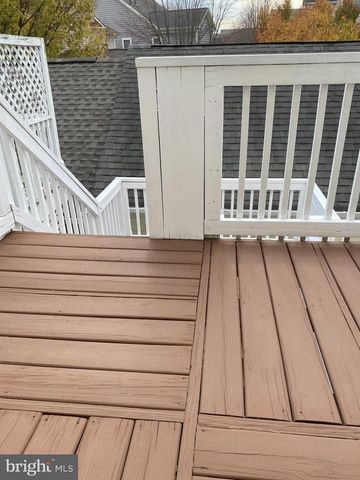 1108 HAVENCREST ST, Rockville, MD 20850