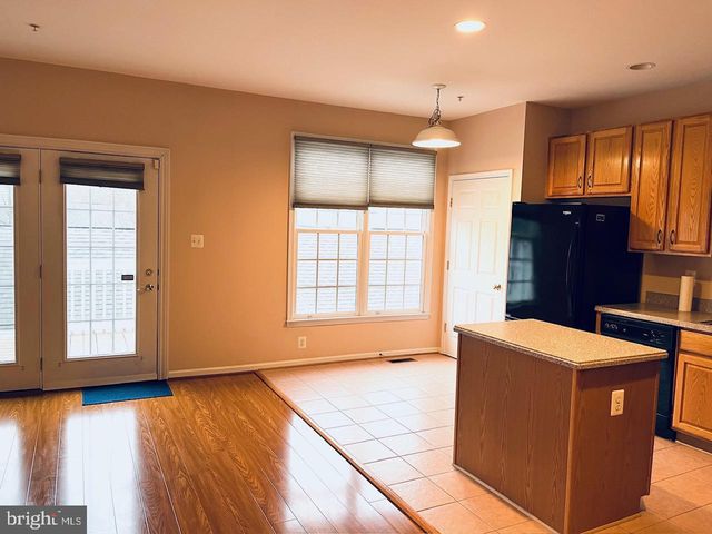 1108 HAVENCREST ST, Rockville, MD 20850