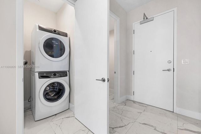 275 Giralda Ave 6E, Coral Gables, FL 33134