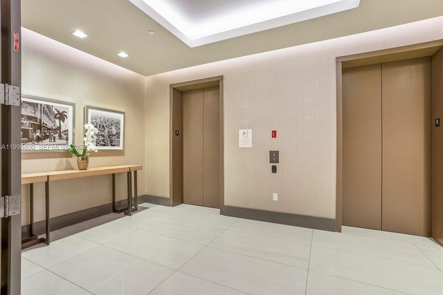 275 Giralda Ave 6E, Coral Gables, FL 33134