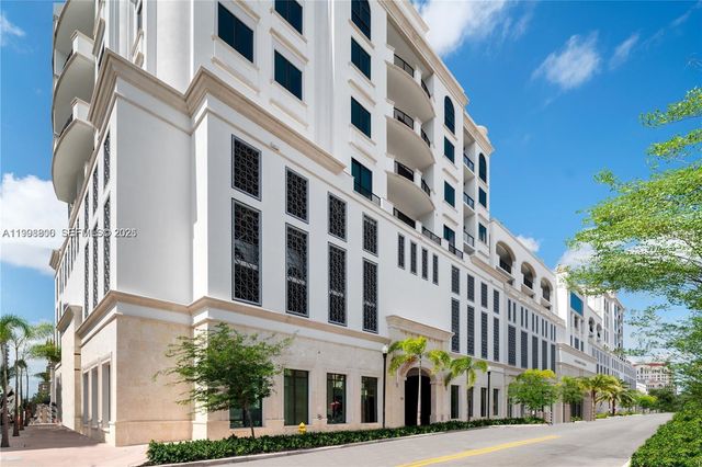 275 Giralda Ave 6E, Coral Gables, FL 33134