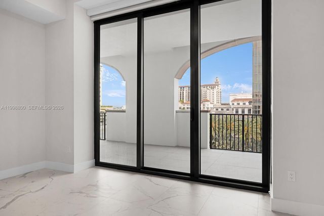275 Giralda Ave 6E, Coral Gables, FL 33134