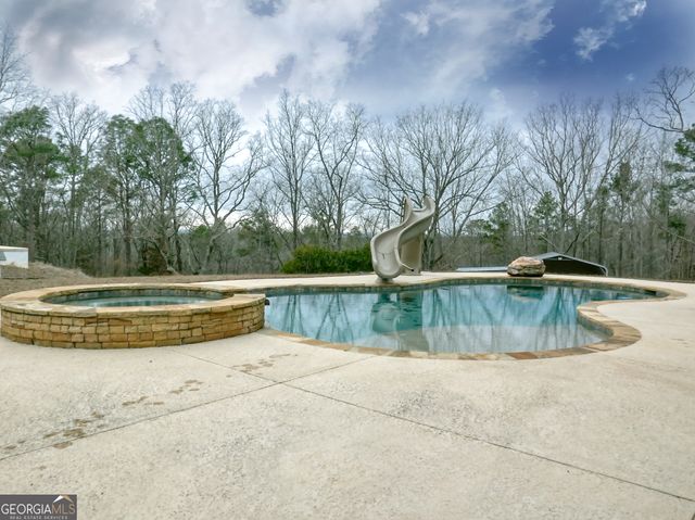 735 Firetower Road, Thomaston, GA 30286