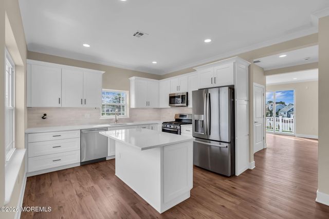 58 Cove Road, Toms River, NJ 08753