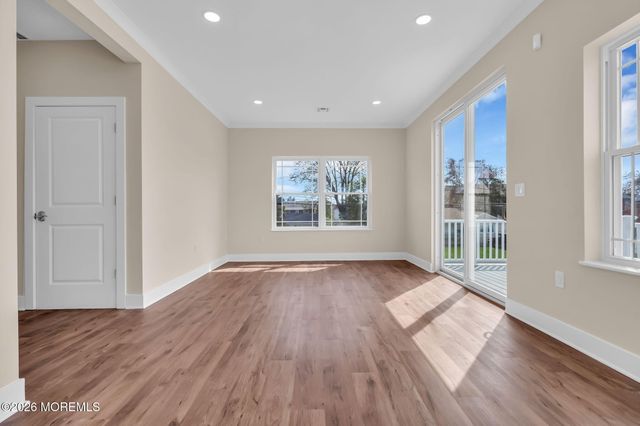 58 Cove Road, Toms River, NJ 08753