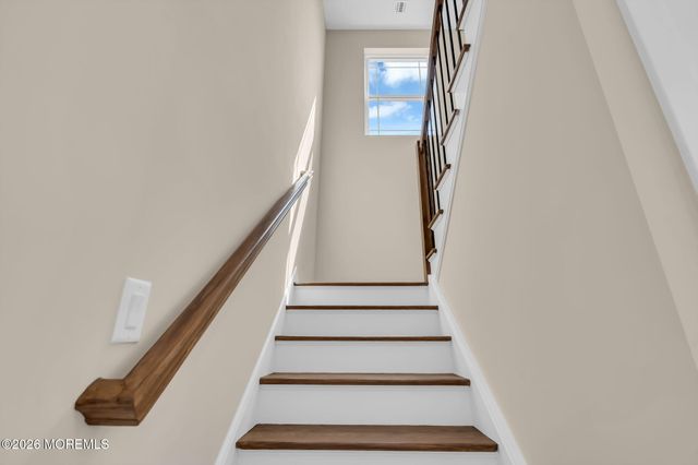 58 Cove Road, Toms River, NJ 08753