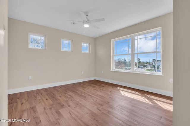 58 Cove Road, Toms River, NJ 08753