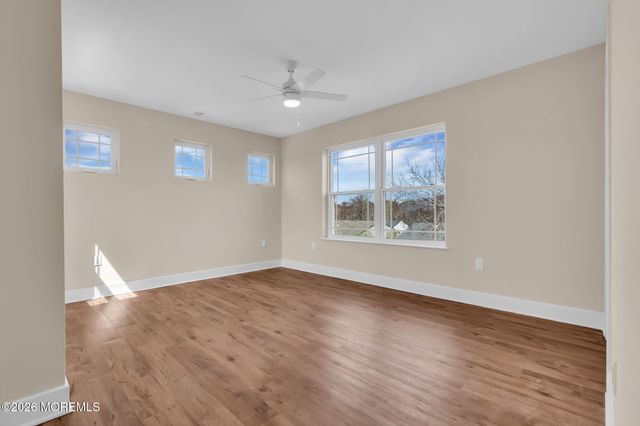 58 Cove Road, Toms River, NJ 08753