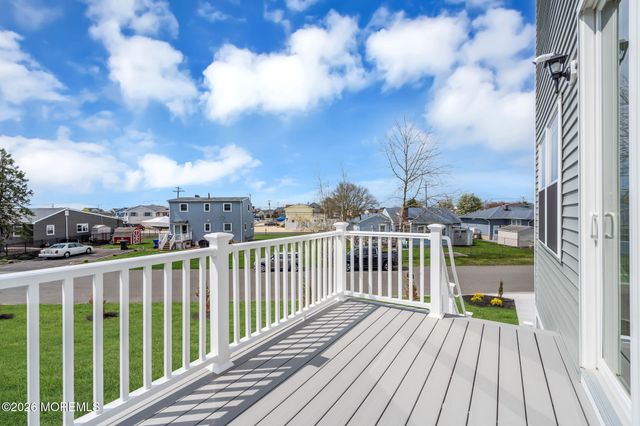 58 Cove Road, Toms River, NJ 08753